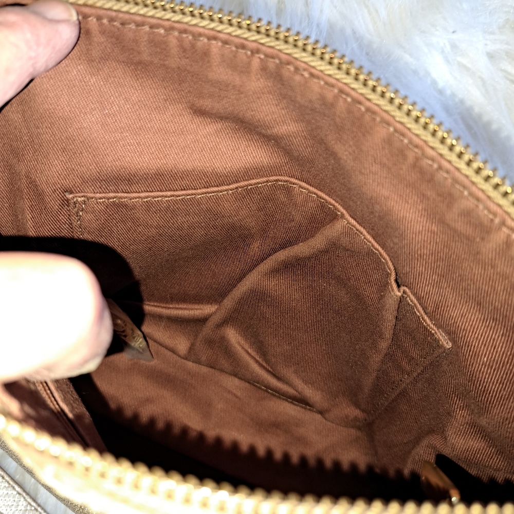 SALE. Sm new Fossil party bag - Picture 12 of 16